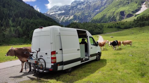Very complete MB Sprinter 2p off-grid 