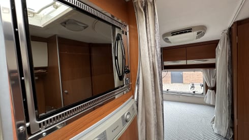Airco camper – 4p McLouis semi-integrated from 2010