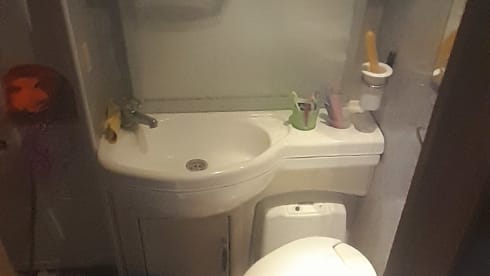 Iltonycar – Elnagh camper for families with children or couples of teenagers