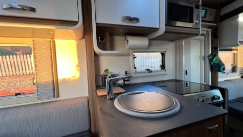 Taylor (Swift)  – Make Marvellous Motorhome Memories 