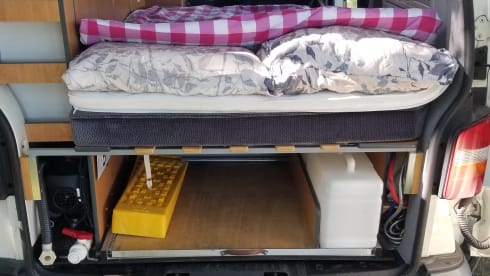 Sunny!  – Luxury VW T5 Camper