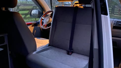 Milieuzone vriendelijk  – Recent, economical and complete VW T5 Camper