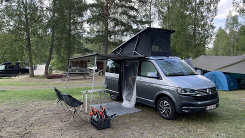The Smiling Van – Volkswagen California Ocean 4-motion (2023) - automatique