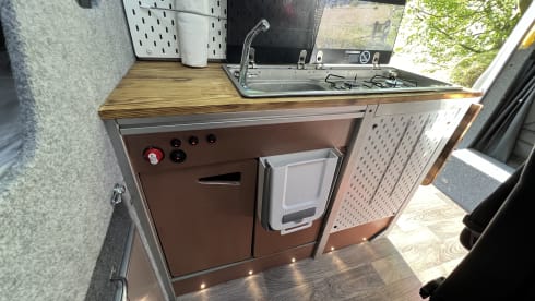 Gwendolyn – Camper Van for Scottish Adventures