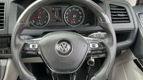 Carpe Diem – Carpe Diem in Warrington High Spec VW LWB Camper