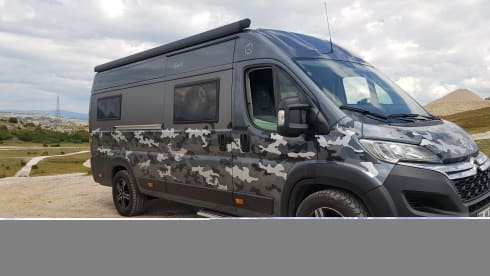 Cit – Autark,Große Batterie,viel Solar,Wechselrichter,sehr gut Isoliert,Premium!