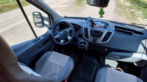 4p Ford semi-integrated uit 2016