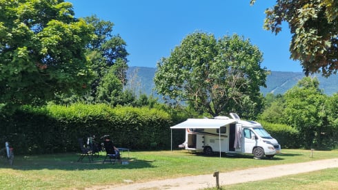 Pepper – 2p Weinsberg semi-integrated from 2018