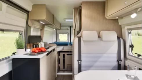 Buddy – 2-4p Carado campervan from 2024