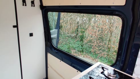 The Beast  – Beautiful, luxurious converted Sprinter L4 H2