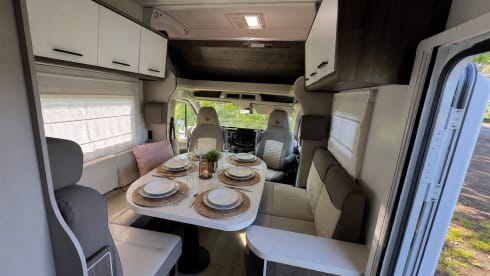 Ruime Luxe Mobilhome voor 6 Personen – Klaar voor Avontuur