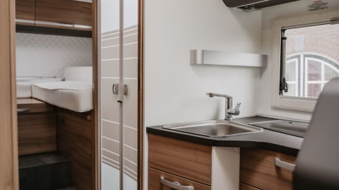 Adria 670-25 – 18. Luxury Adria Matric 670 SL for 5 persons
