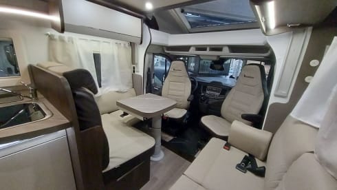 Nieuwe ruime benimar Cocoon 463 – New spacious Benimar463 from 2022