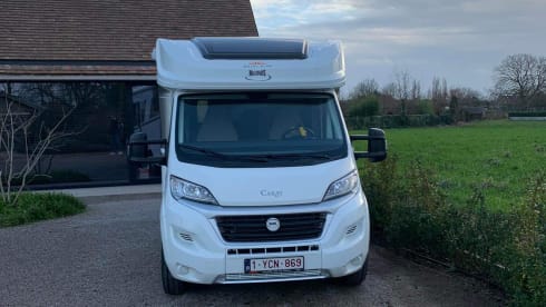 4p McLouis semi-integrated uit 2020
