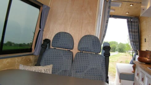 Zebedee  – 4 berth Mercedes-Benz Motorhome