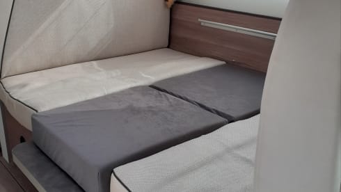 Top Camper met top aanbieding tot 40% korting. – 2of4 pers. Fiat Alcove from 2020 Automatic  