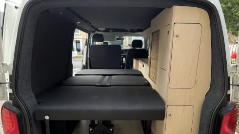 Clara – 4 Berth VW T6.1 Camper