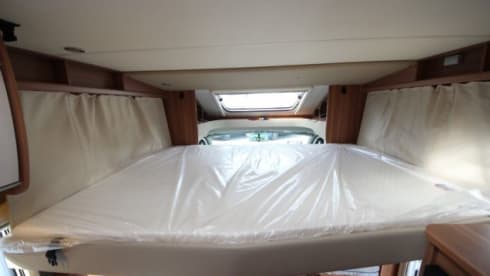 W2 – Nice 4 person camper from 2018!