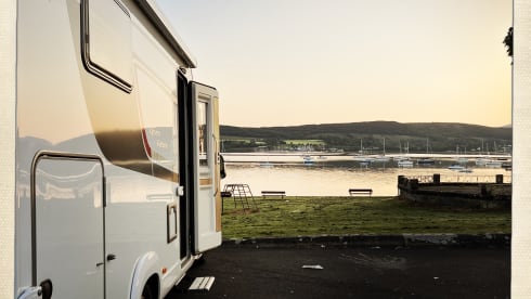 Bürstner semi-integrated with all comfort and amenities.