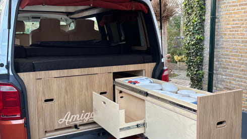 Amigo – 4p Volkswagen campervan uit 2025