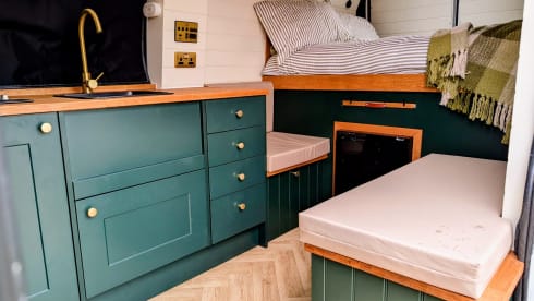 Blà Bheinn – 3 berth Citroën bus from 2016