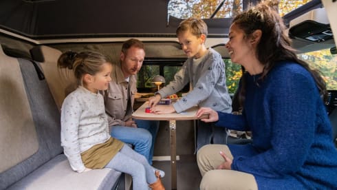 Adventure Express – Volkswagen ID Buzz - 100% electric