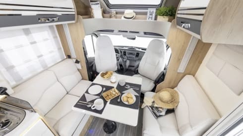 Rollerteam zefiro 266TL – Mooie nieuwe mobilhome/camper met alles op en aan van 2022!