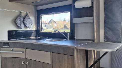 Chausson Titanium 640 für 4 Personen – Luxus, Platz & Automatik-Wohnmobil