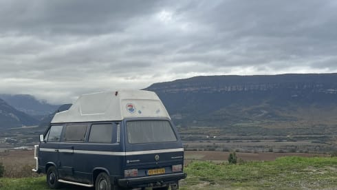 Quatro B – Volkswagen T3 baby blue