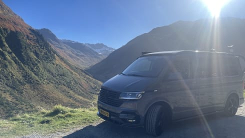 The Drifter – Volkswagen Bulli T6.1 campervan