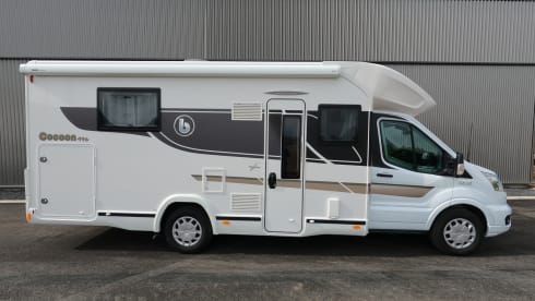 7 – Benimar Cocoon 496 (new 2023) 