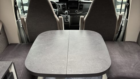 Rudolf – 4p Challenger semi-integrated uit 2020