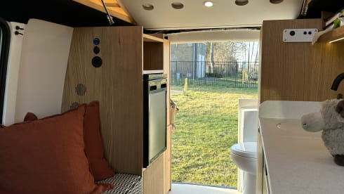 Off grid 2p VW with fixed toilet 