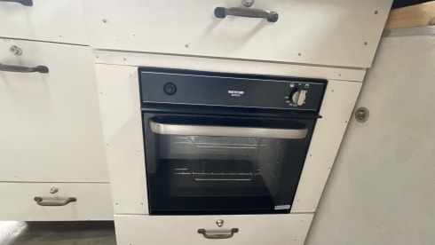 2p Mercedes-Benz bus from 2012