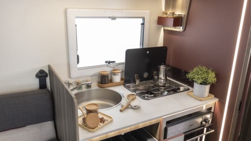 Isla – New 2025 Compact 4 berth off-grid ready Motorhome