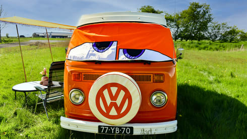 James – Classic Volkswagen T2b camper from 1975
