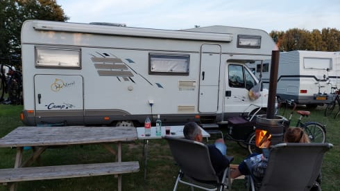 Spacious and wonderful 6 person family camper