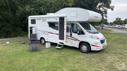Fryske camper  – Alcôve ensoleillée 4p de 2017