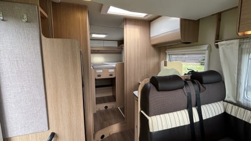 4p Sunlight semi-integrated uit 2016