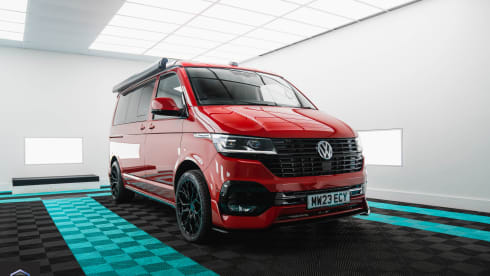 Weekender One – 4 berth Volkswagen campervan - AUTOMATIC