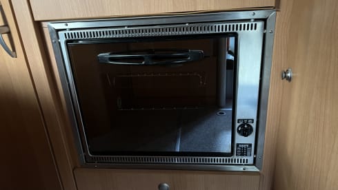 Marcel en Houria – Knaus SUNLINER 658MF integral / 4 pers.