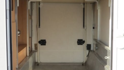 The Colonel – 6 Berth Motorhome for stationery hire in Cornwall