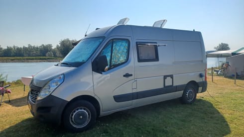 Renault master 165 pk, nieuwe inrichting  – 2p Renault bus from 2015