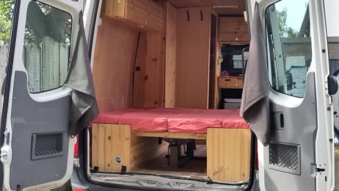Hop – VW Crafter DIY