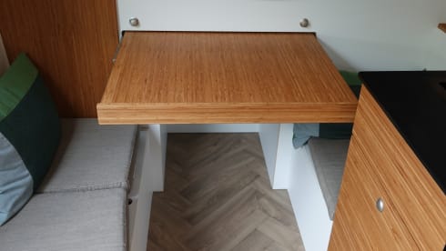 Hopper XL – Peugeot Bozer from 2018. Very complete interior