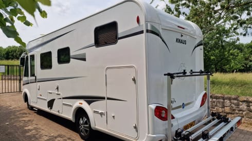 4-seater Knaus integrated from 2012