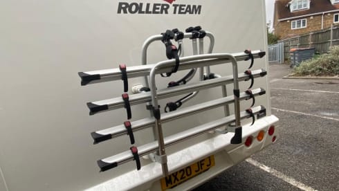Max – 'Relax in Max' - Modern, Fully Equipped, 4 Berth Motorhome. 