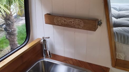 BETTY BOXER – BETTY - PEUGEOT BOXER XLWB - Quirky converted campervan 