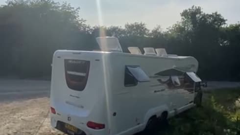 Sienna – Kontiki -The flagship of the Swift Range