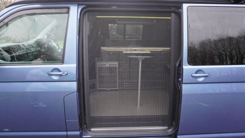 Wee Boo – 4 berth Volkswagen campervan 